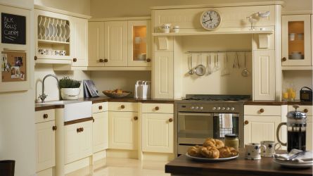 Newport  fitted Kitchen - Vanilla Finish