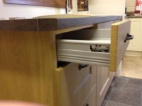 Drawer box fitted to kitchen unit