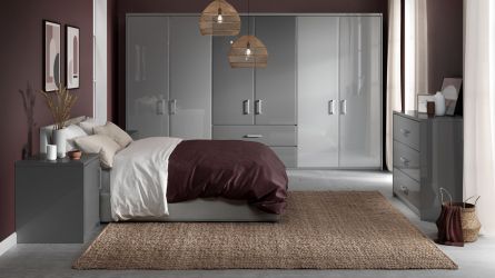 bella pisa style bedroom in high gloss light grey and high gloss dust grey finish.